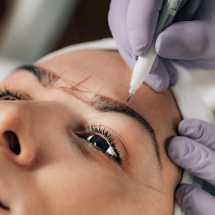 Microblading raté : voyons ensemble comment comprendre, prévenir et rectifier au besoin